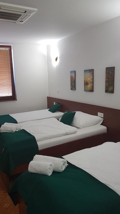 Penzión Poľovník Moldava nad Bodvou Exterior foto